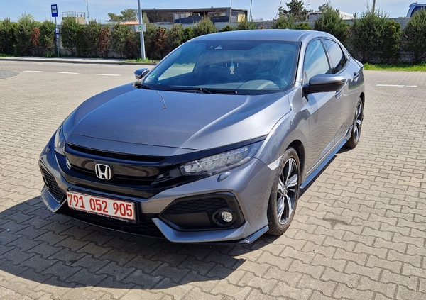 Honda Civic cena 72500 przebieg: 121000, rok produkcji 2017 z Świnoujście małe 379